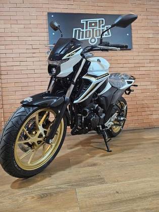 YAMAHA FZ25 FAZER ABS 